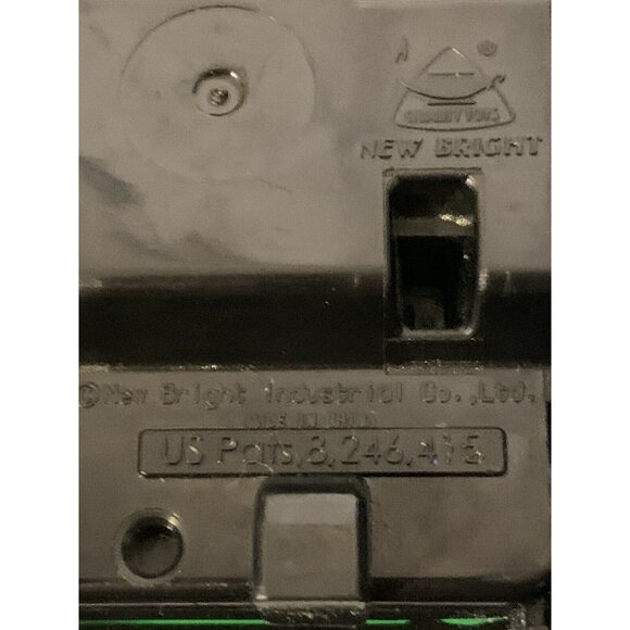 New Bright 1:10 RC 9.6V Monster Jam Grave Digger Truck No remote‎ Crawler Rare - Picture 11 of 11